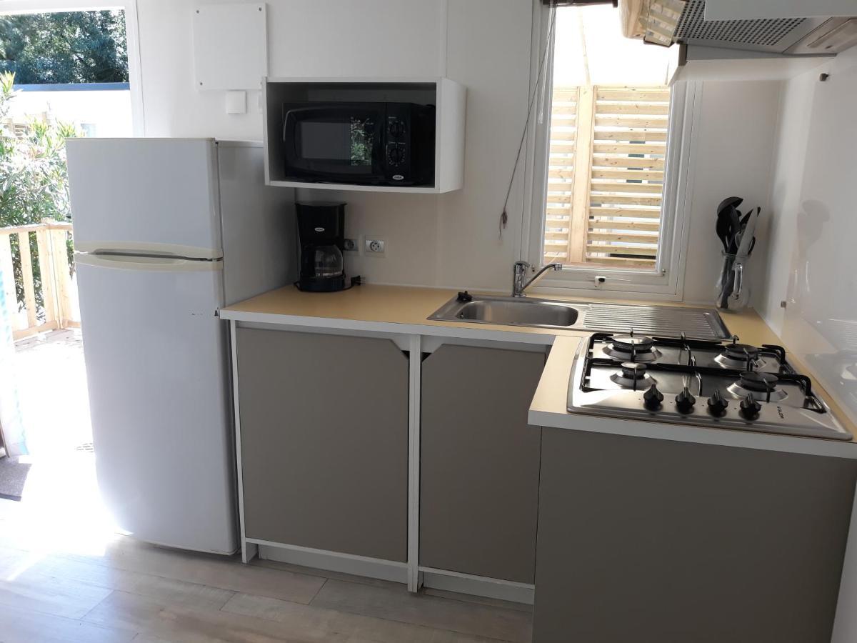 Mobilhome 6 Pers Avec Clim Saint-Georges-de-Didonne ภายนอก รูปภาพ