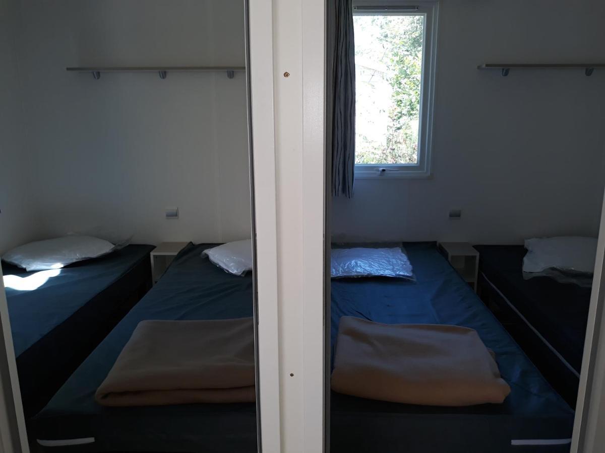 Mobilhome 6 Pers Avec Clim Saint-Georges-de-Didonne ภายนอก รูปภาพ